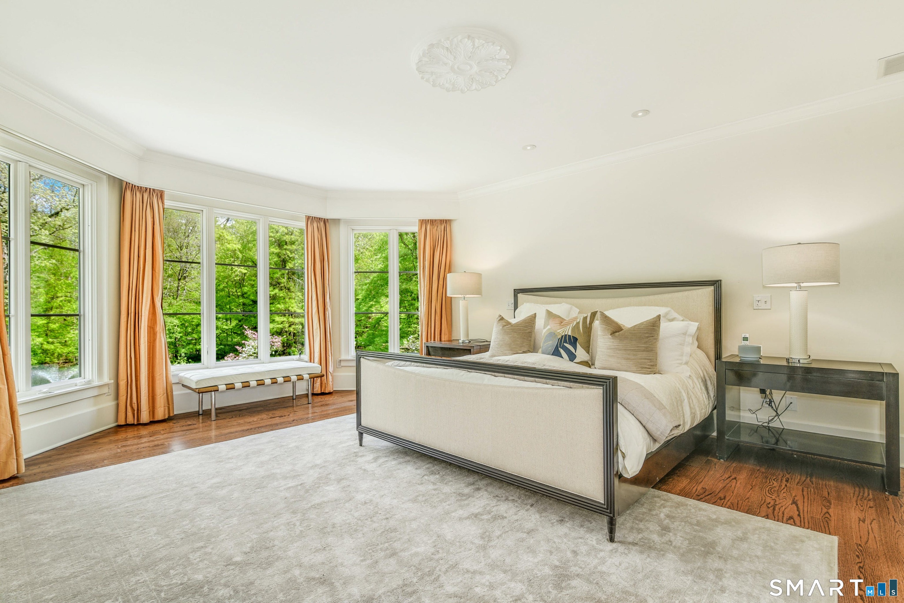 700 Hollow Tree Ridge Road Darien CT 06820