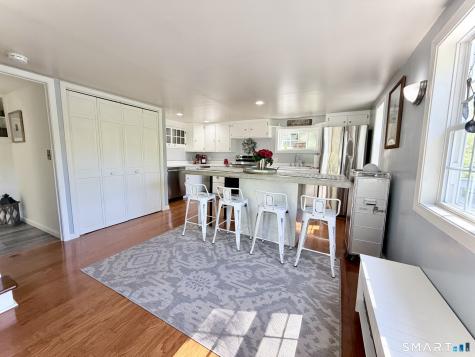 297 Lakemere Drive Southbury CT 06488