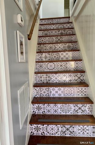 297 Lakemere Drive Southbury CT 06488