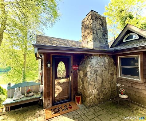 297 Lakemere Drive Southbury CT 06488