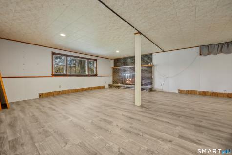 10 Fieldstone Lane New Milford CT 06776