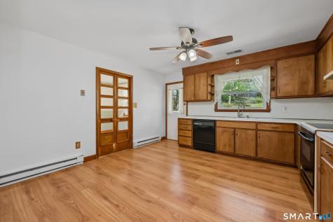 10 Fieldstone Lane New Milford CT 06776