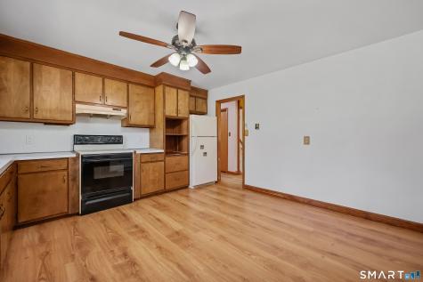 10 Fieldstone Lane New Milford CT 06776
