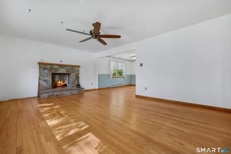 10 Fieldstone Lane New Milford CT 06776
