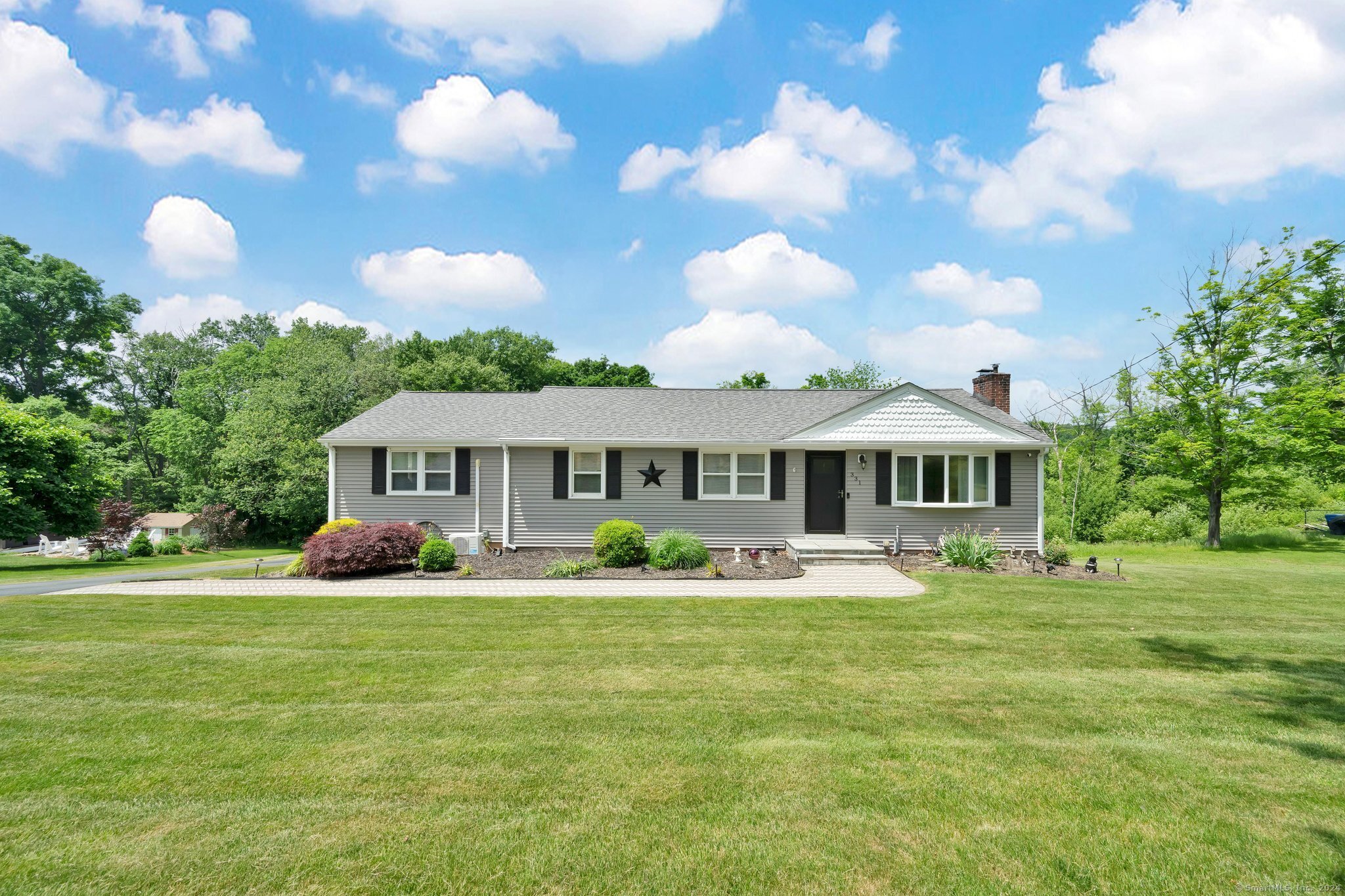 331 Ballfall Road Middletown CT 06457