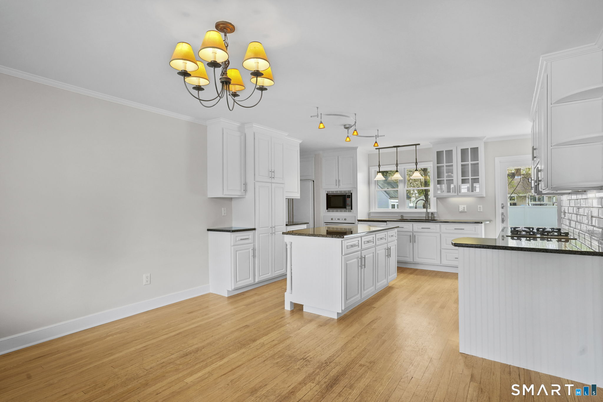 115 Mohawk Drive West Hartford CT 06117