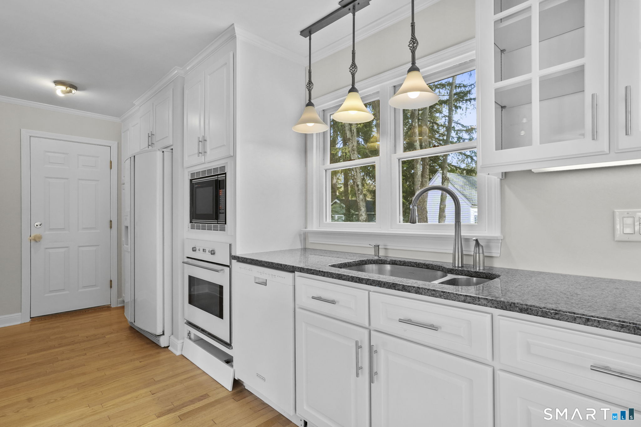 115 Mohawk Drive West Hartford CT 06117