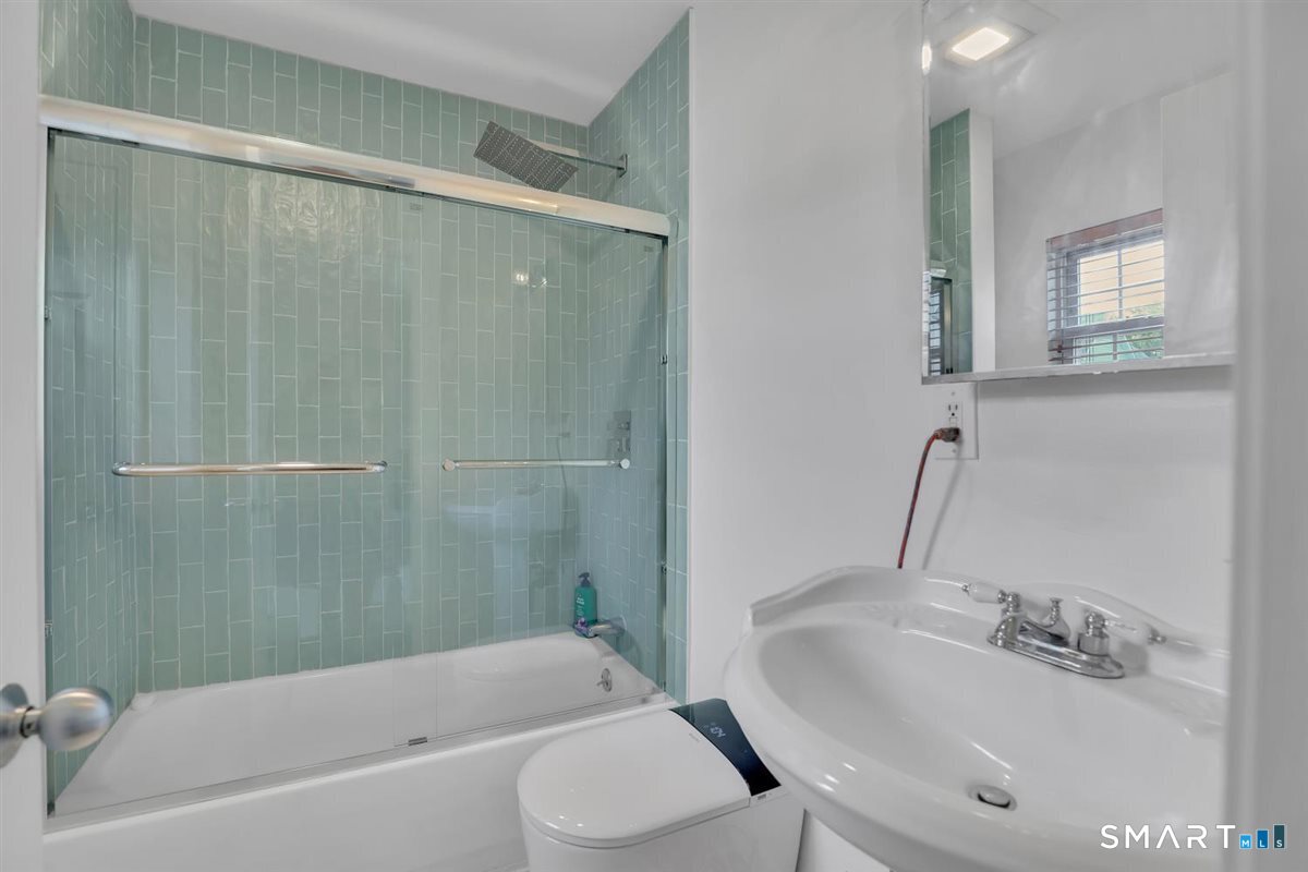 302 Ashmun Street New Haven CT 06511