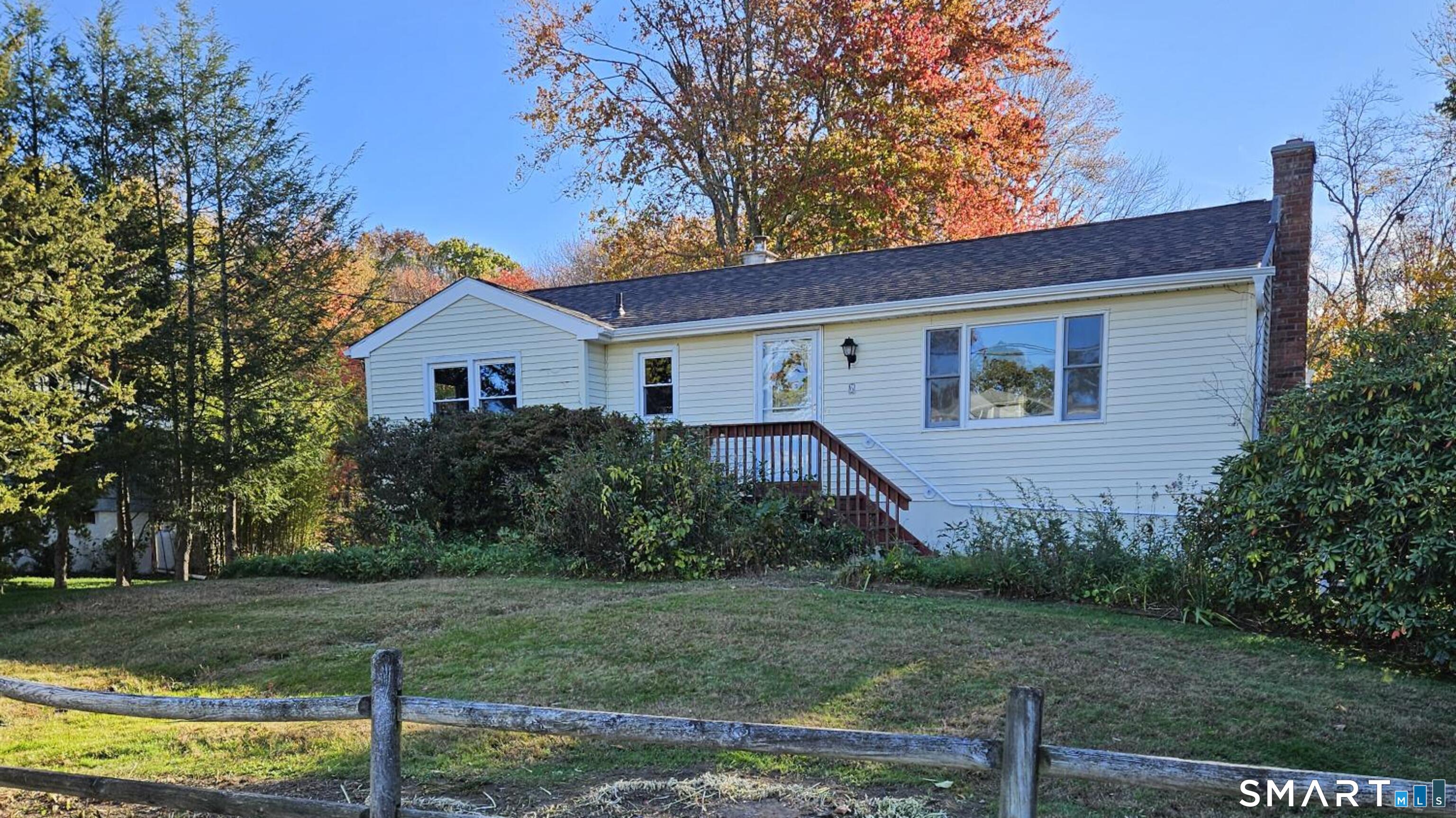6 Colonial Drive Prospect CT 06712