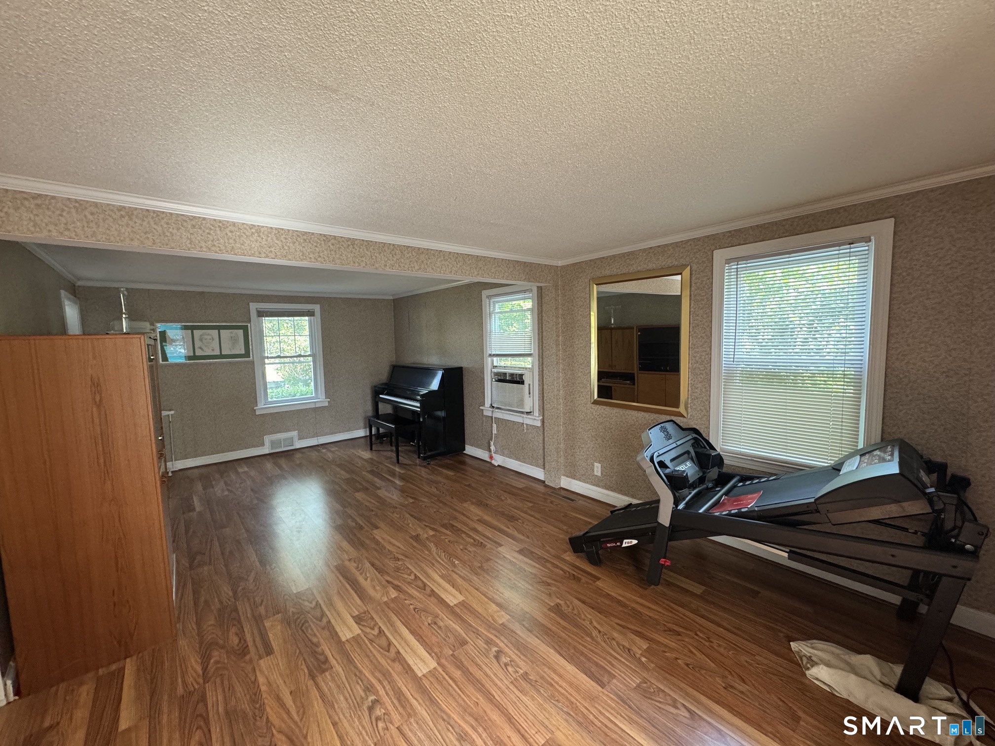 35 Flyers Drive Norwich CT 06360