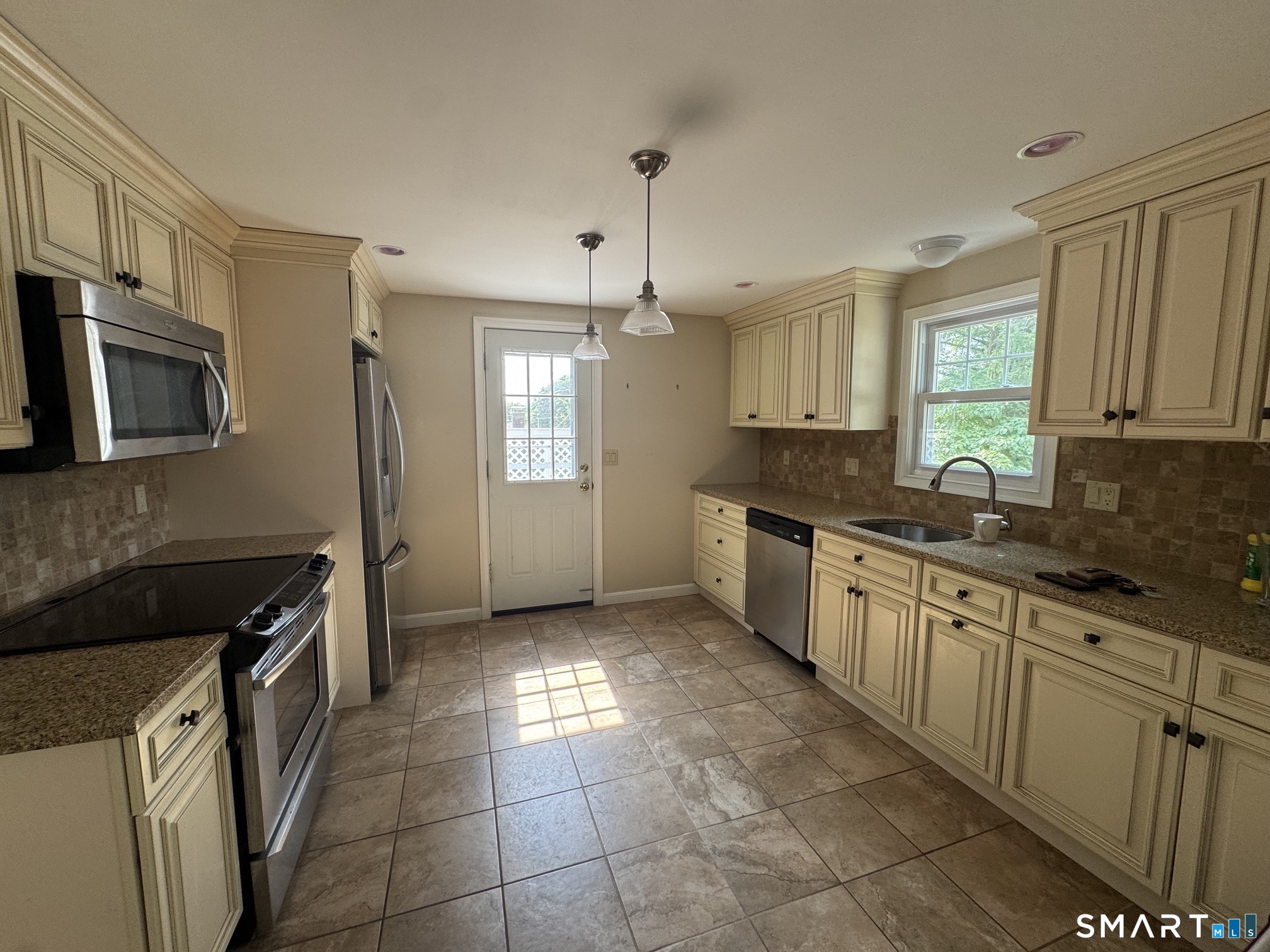 35 Flyers Drive Norwich CT 06360