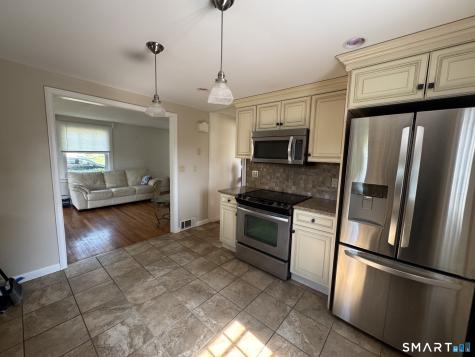 35 Flyers Drive Norwich CT 06360