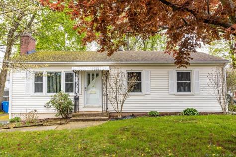 64 6TH Street Bristol CT 06010