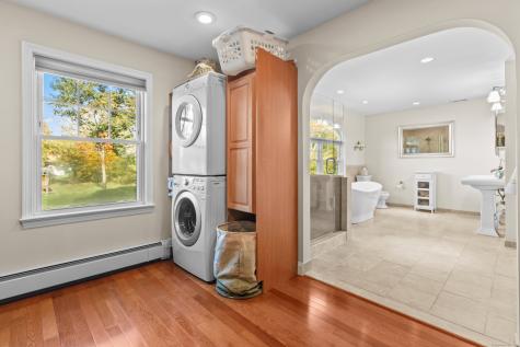 14 Dairy Farm Road Norwalk CT 06851