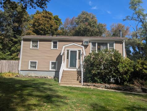 38 White Plains Road Norwich CT 06360