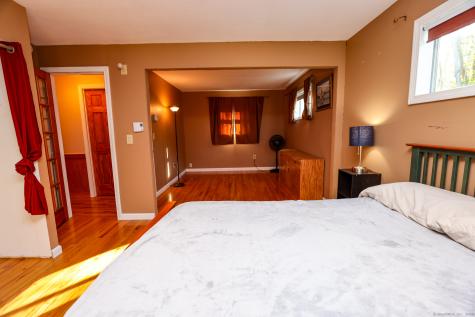 38 White Plains Road Norwich CT 06360