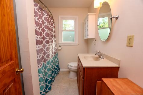 38 White Plains Road Norwich CT 06360