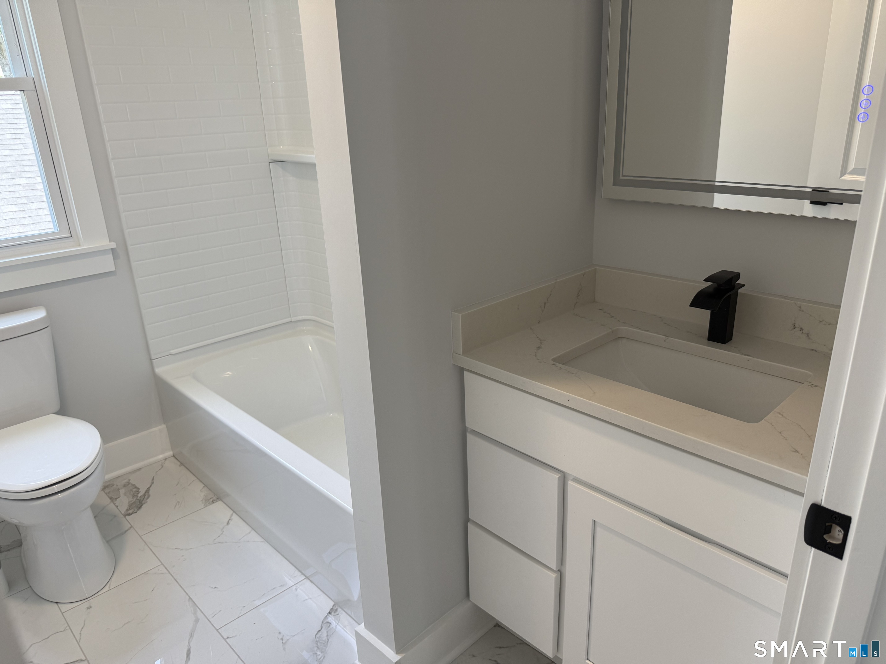 105 Hillcrest Avenue New Britain CT 06053