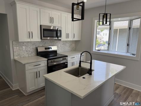 105 Hillcrest Avenue New Britain CT 06053