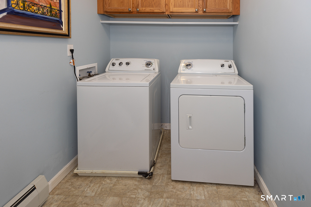 25 Oakwood Road East Lyme CT 06357