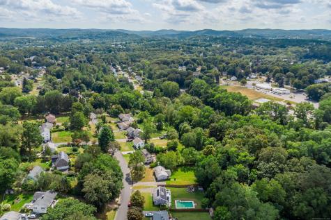 20 Jackson Drive Danbury CT 06811