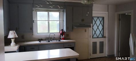 31 Hewitt Drive Montville CT 06382