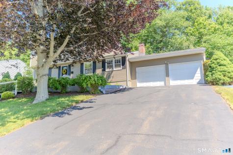 32 Stillwood Road Wallingford CT 06492