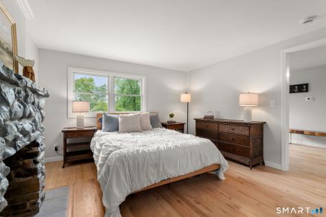 440 Lakeview Drive Suffield CT 06093