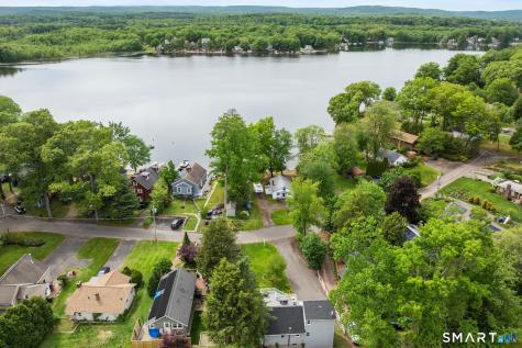 440 Lakeview Drive Suffield CT 06093