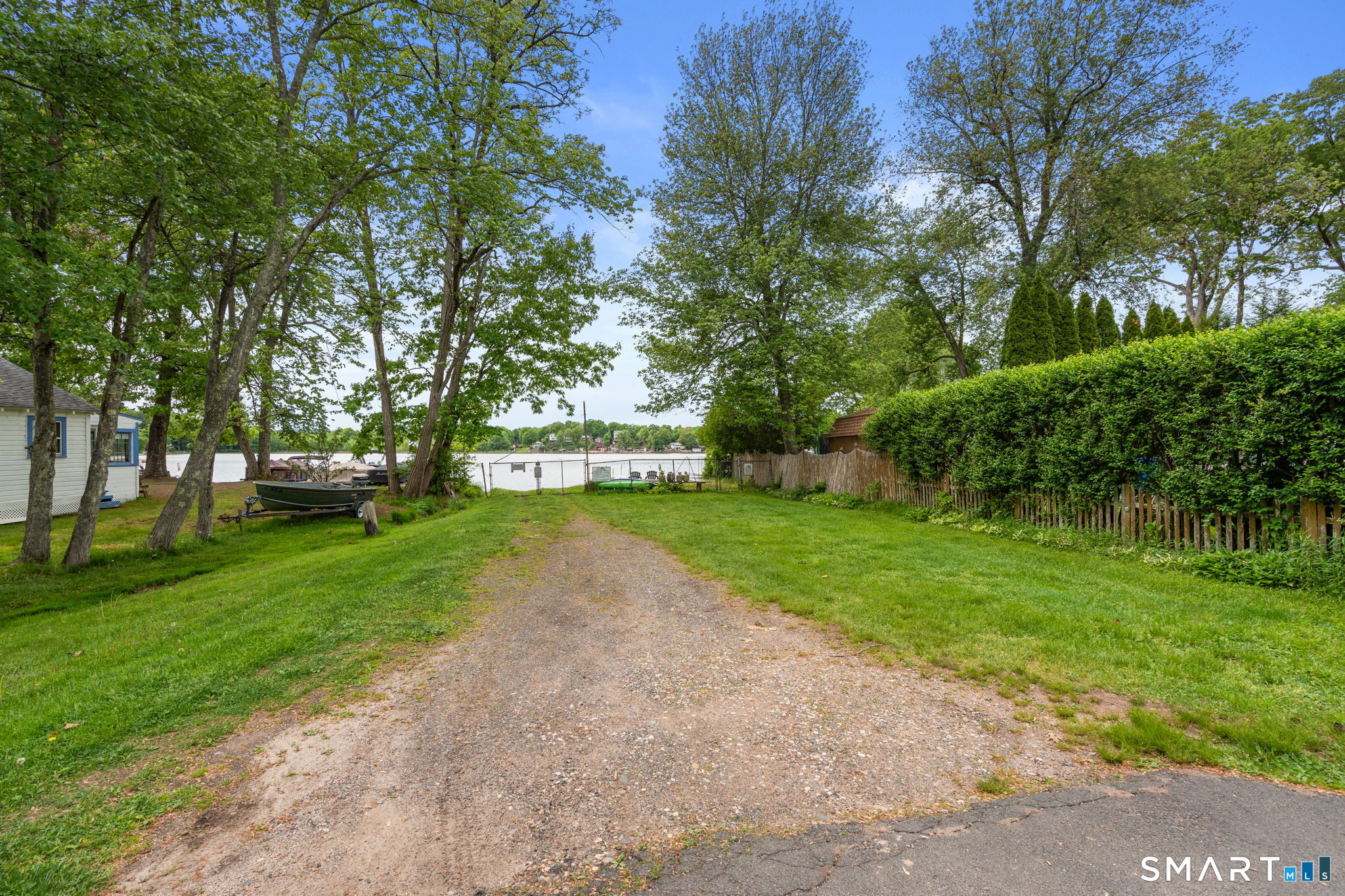440 Lakeview Drive Suffield CT 06093