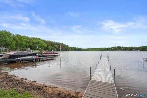 440 Lakeview Drive Suffield CT 06093