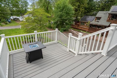 440 Lakeview Drive Suffield CT 06093