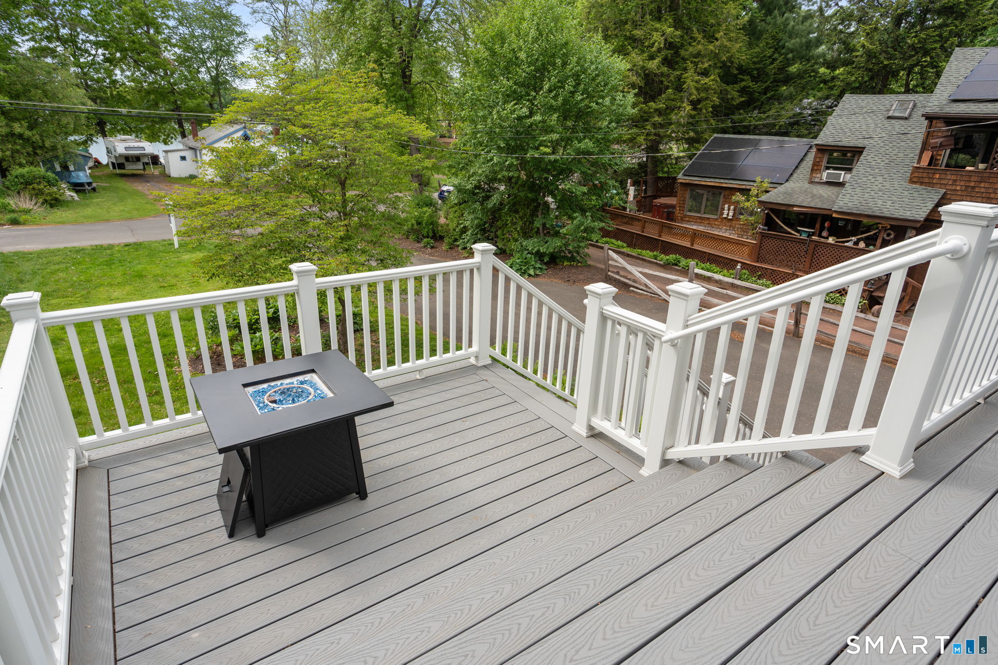 440 Lakeview Drive Suffield CT 06093