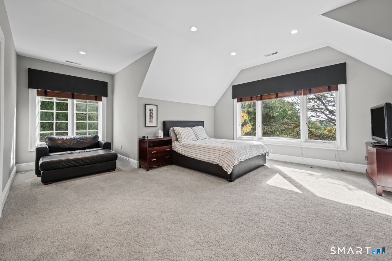 39 Hazen Drive Avon CT 06001