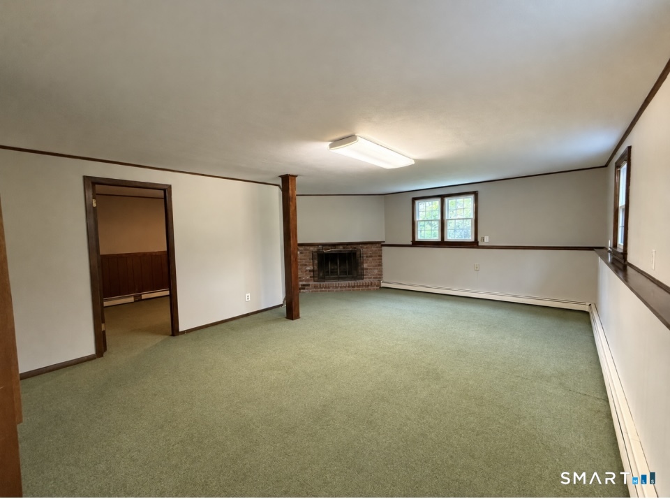20 Beech Tree Road Brookfield CT 06804