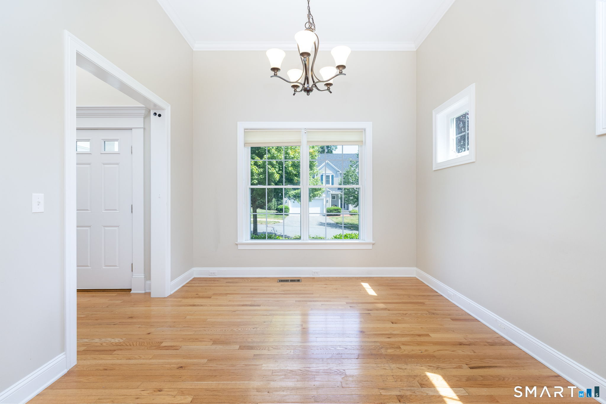 16 Carson Way Simsbury CT 06070