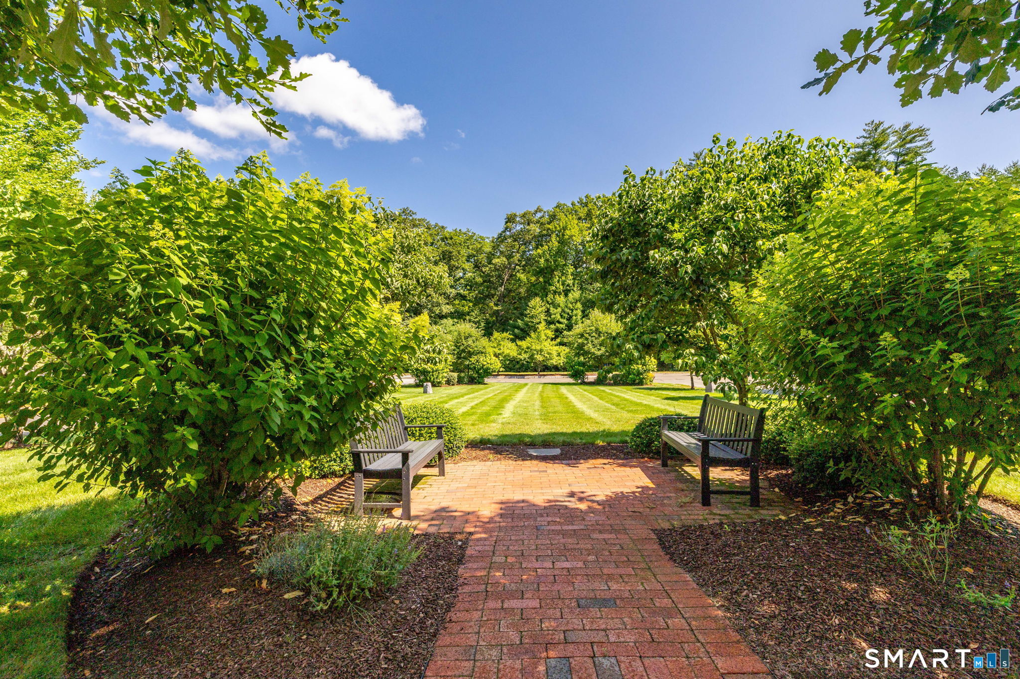 16 Carson Way Simsbury CT 06070