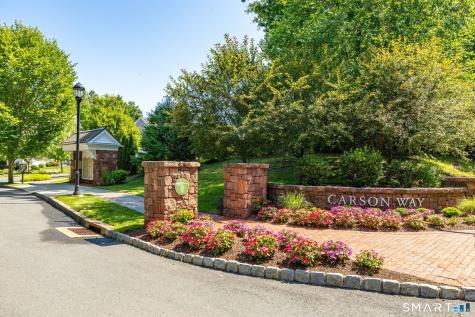16 Carson Way Simsbury CT 06070