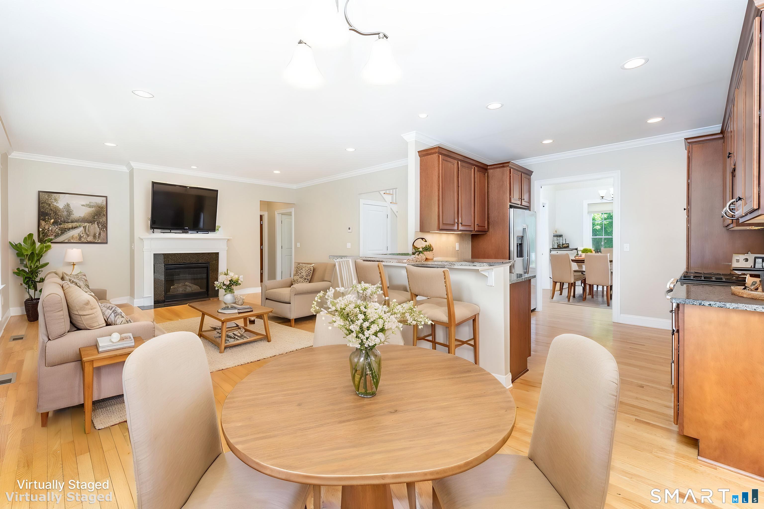 16 Carson Way Simsbury CT 06070