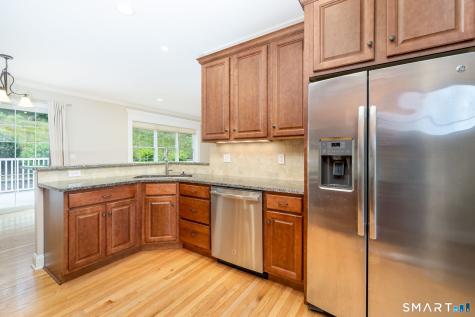 16 Carson Way Simsbury CT 06070