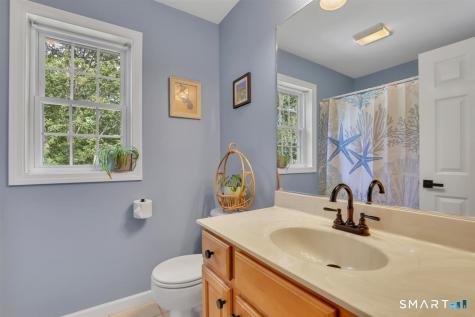 18 Jacob Lane Killingworth CT 06419