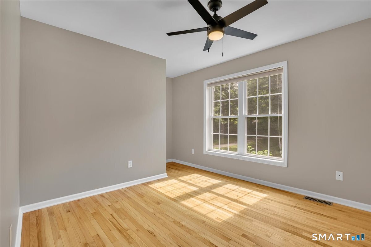 18 Jacob Lane Killingworth CT 06419
