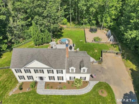 18 Jacob Lane Killingworth CT 06419
