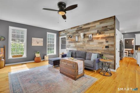 18 Jacob Lane Killingworth CT 06419