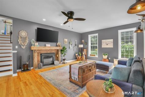 18 Jacob Lane Killingworth CT 06419