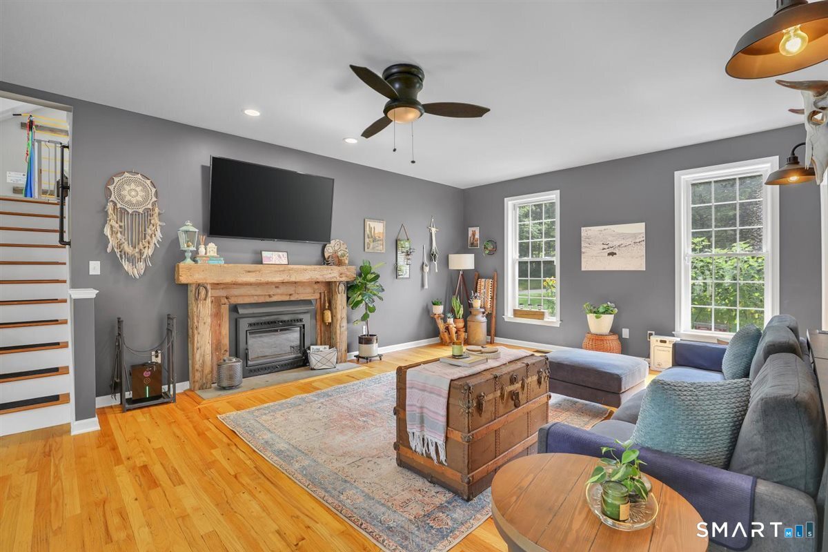18 Jacob Lane Killingworth CT 06419