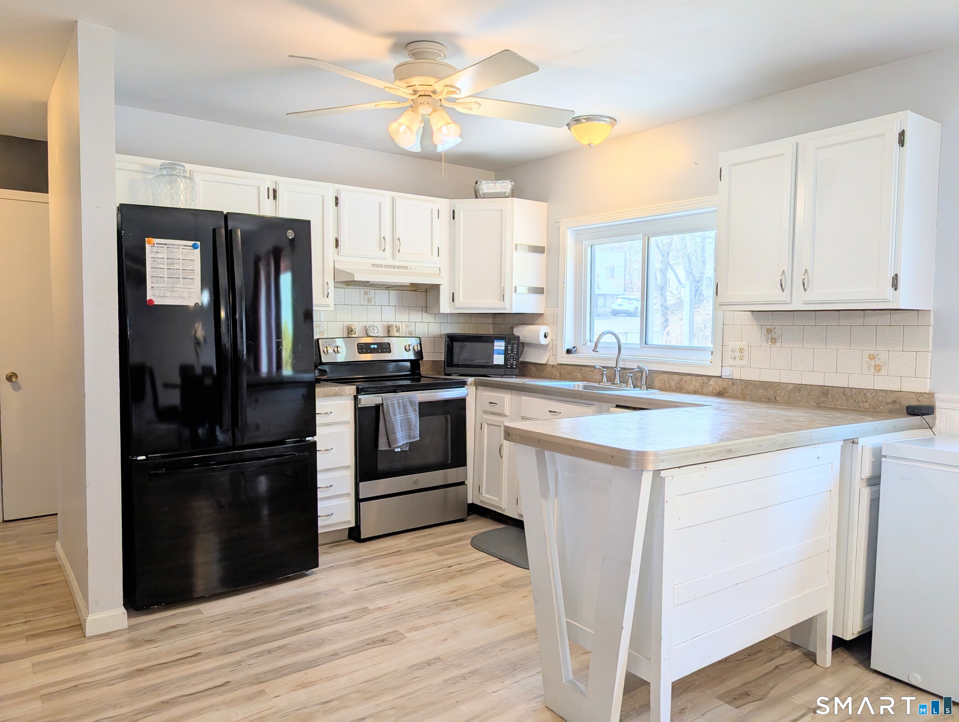 18 Cadbury Place Naugatuck CT 06770