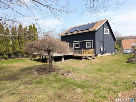 18 Cadbury Place Naugatuck CT 06770