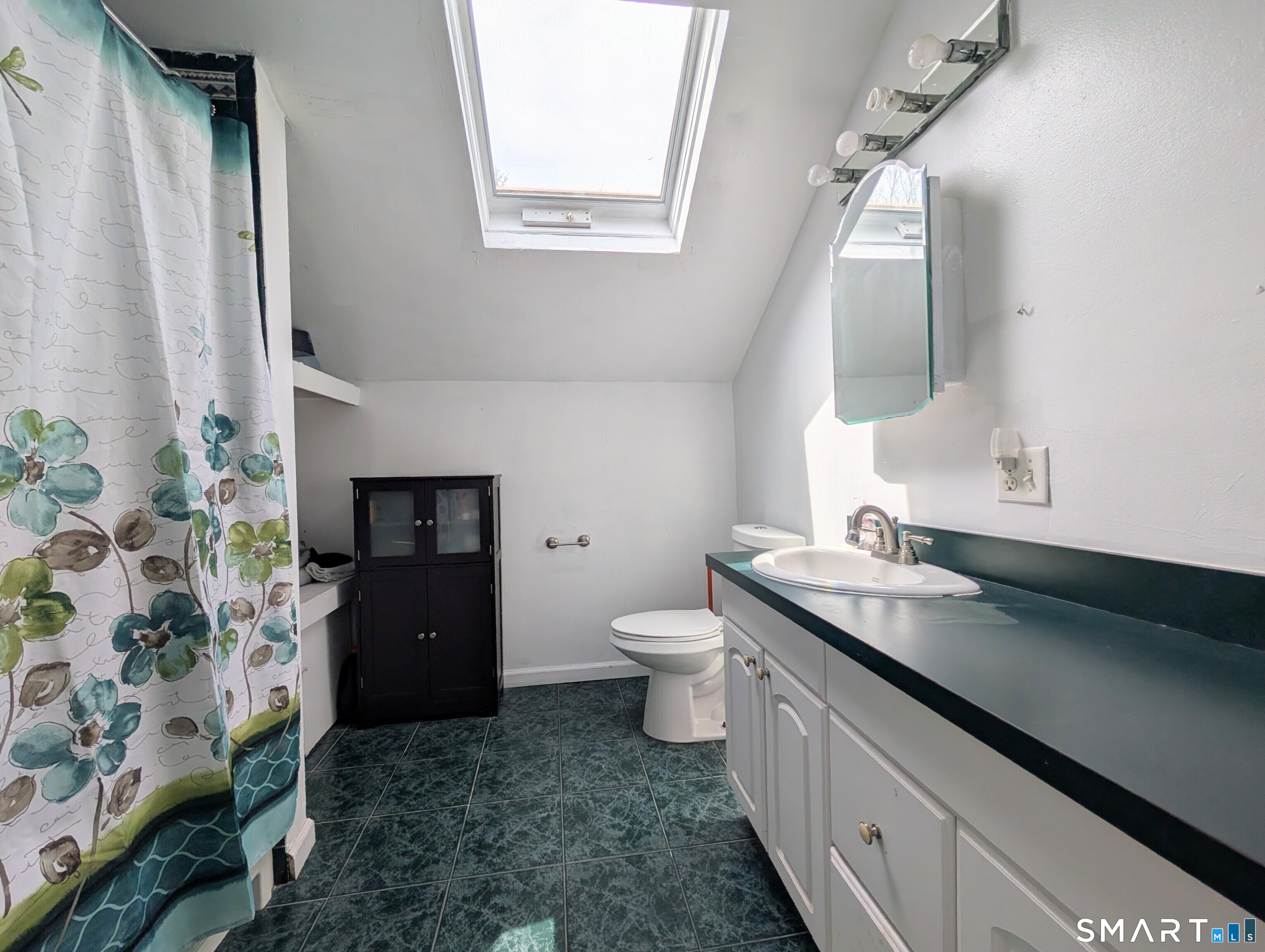 18 Cadbury Place Naugatuck CT 06770