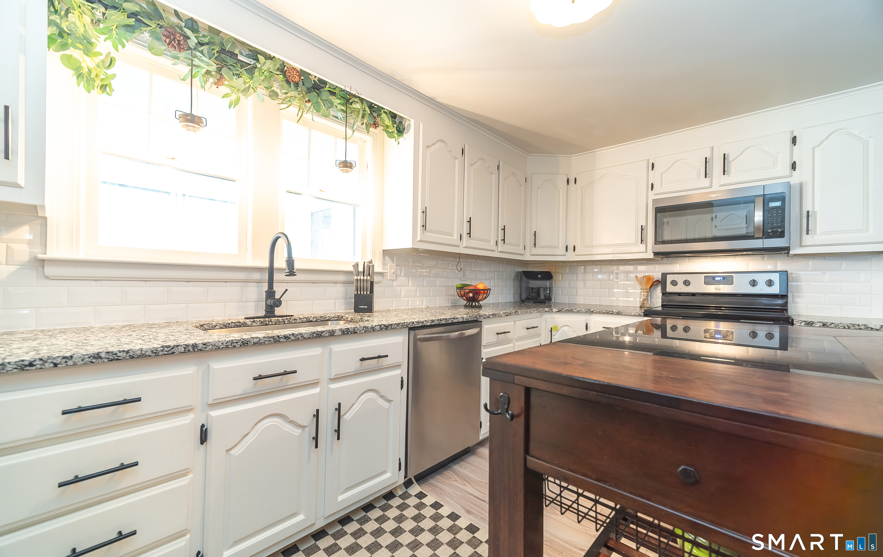 25 Garfield Avenue Middletown CT 06457